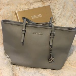 Michael Michael Kors Bag/Jet Set Grey Tote